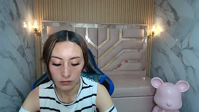 katalina r  online show from 03.15.26