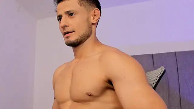 Adonys Lewis  online show from 04.17.26