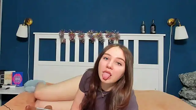 Snapshot of Santythousand chatting on 01.15.26 Santythousand online show from 01.15.26