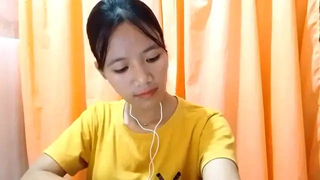 HeleneAly online show from 01.12.26