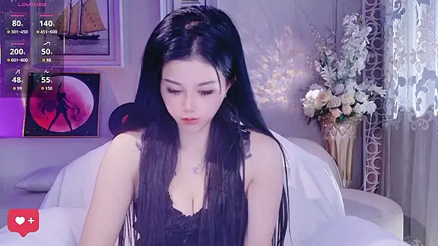 only one2000 online show from 01.13.26