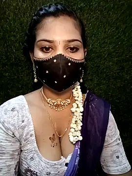 Snapshot of Nithyatamil chatting on 04.01.26 Nithyatamil online show from 04.01.26