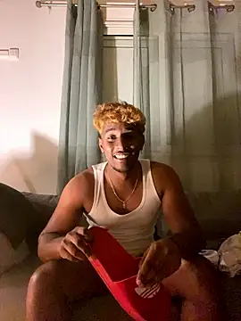 Axel black10 online show from 01.10.26