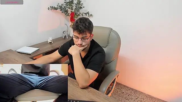 Snapshot of Jay_Grip chatting on 02.09.26 Jay Grip online show from 02.09.26