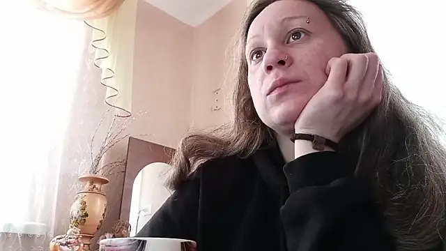 Norma Wall online show from 02.02.26