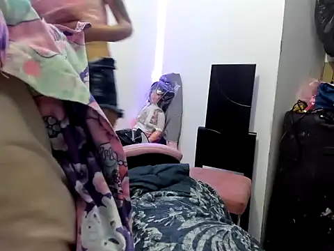 jenniferbodys online show from 02.14.26