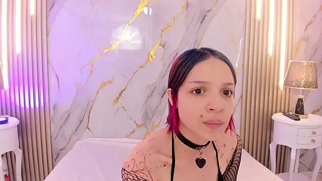 LaxiZoe online show from 02.11.26