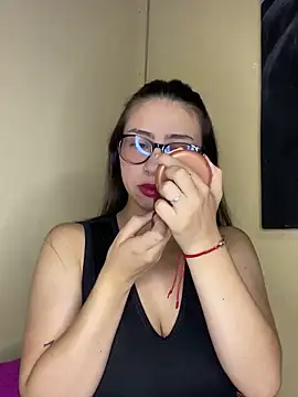 Snapshot of Shayla--broos chatting on 02.11.26 Shayla--broos online show from 02.11.26