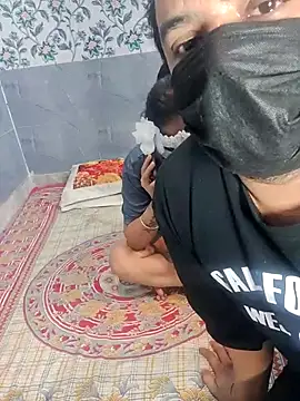 SofiaMam online show from 04.21.26