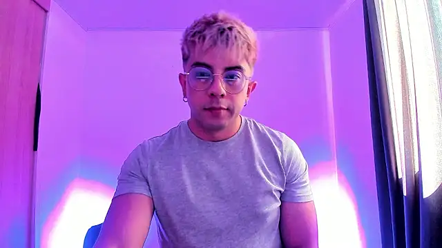 Snapshot of davidMars1 chatting on 02.27.26 davidMars1 online show from 02.27.26