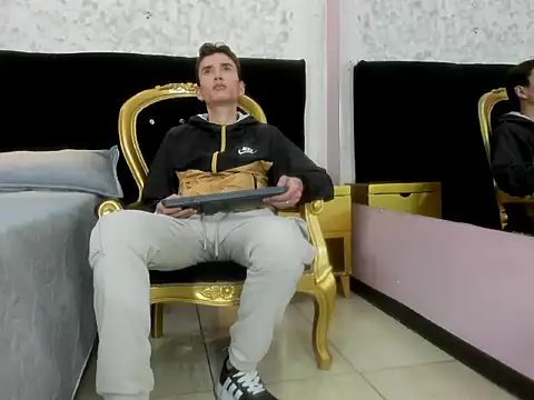 Snapshot of Iam_Smith_ chatting on 02.05.26 Iam Smith online show from 02.05.26