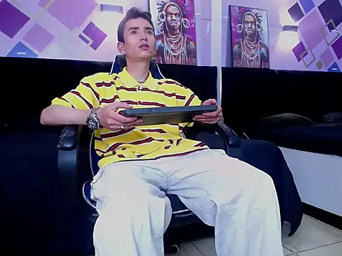 Snapshot of Iam_Smith_ chatting on 02.06.26 Iam Smith online show from 02.06.26