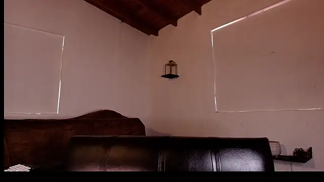 Canela Osada  online show from 02.20.26