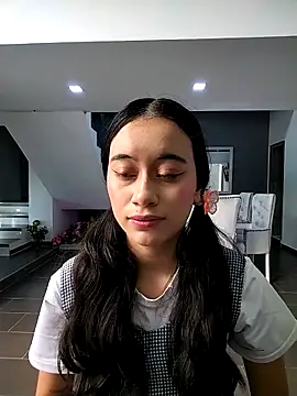 Snapshot of l0lita_emi chatting on 02.23.26 l0lita emi online show from 02.23.26