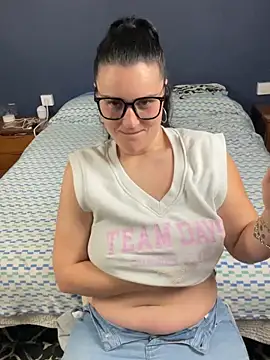 Alice Dan online show from 03.08.26