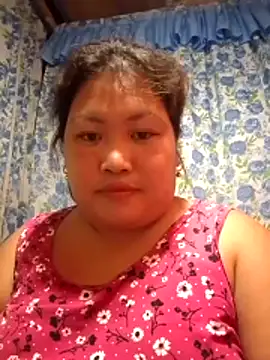Snapshot of pinay_rose14 chatting on 05.05.26 pinay rose14 online show from 05.05.26