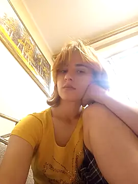 Lalallalalalalala online show from 06.24.26
