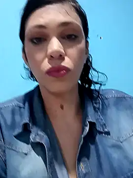 Snapshot of gaellymurlockx18 chatting on 02.21.26 gaellymurlockx18 online show from 02.21.26