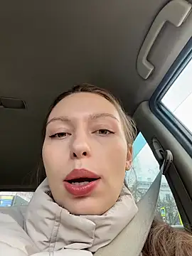 Snapshot of LeiaMood chatting on 02.12.26 LeiaMood online show from 02.12.26