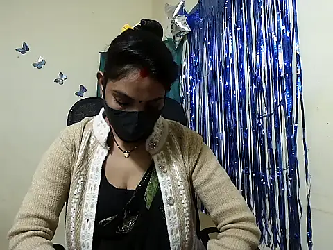 Shivani-Gupta online show from 02.01.26