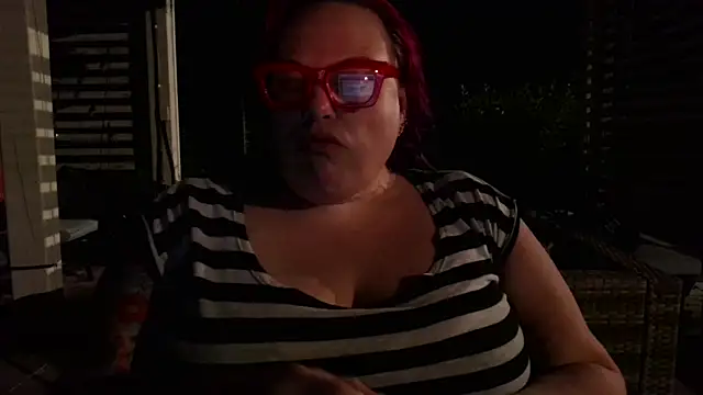 Snapshot of theUnihorniest chatting on 06.07.26 theUnihorniest online show from 06.07.26