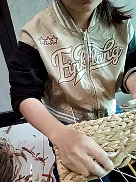 Nani yk2 online show from 01.12.26