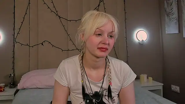 AdeleSilvy online show from 02.26.26