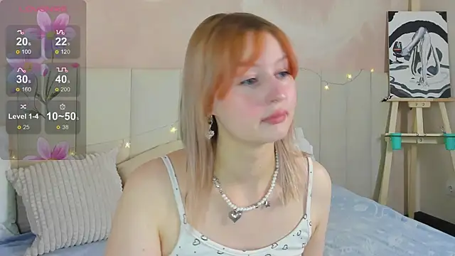Snapshot of AdeleSilvy chatting on 07.11.26 AdeleSilvy online show from 07.11.26