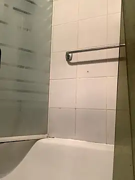 Snapshot of rachelgirl1 chatting on 01.12.26 rachelgirl1 online show from 01.12.26