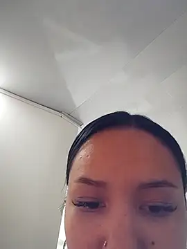 soffi joness23 online show from 04.14.26