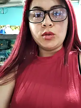 Snapshot of THALASSA_DIOSA chatting on 06.05.26 THALASSA DIOSA online show from 06.05.26