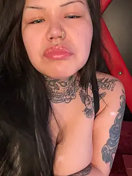 Snapshot of BaByDollxChloe chatting on 02.06.26 BaByDollxChloe online show from 02.06.26