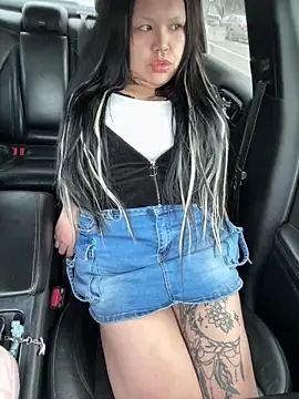 Snapshot of BaByDollxChloe chatting on 02.27.26 BaByDollxChloe online show from 02.27.26