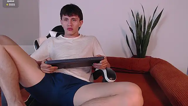 Snapshot of DarrenColleen chatting on 02.22.26 DarrenColleen online show from 02.22.26