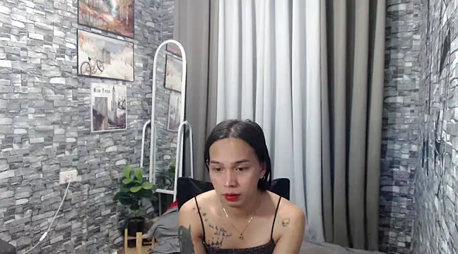 Snapshot of LOVELYMAYUMIE chatting on 03.13.25 LOVELYMAYUMIE online show from 03.13.25