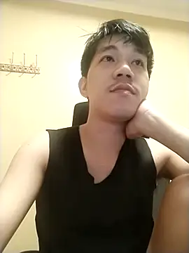 Snapshot of asian_guy67 chatting on 07.03.26 asian guy67 online show from 07.03.26