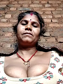 Hot di97 online show from 03.22.26