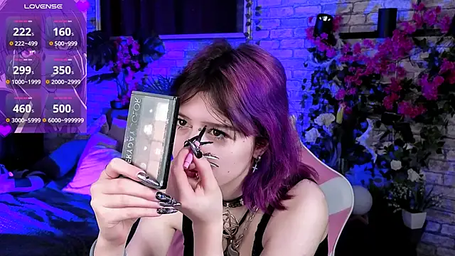 Ashley Veil online show from 03.26.26