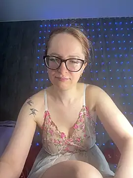 coy girl  online show from 02.17.26