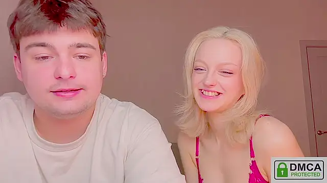 your molly mark  online show from 04.05.26