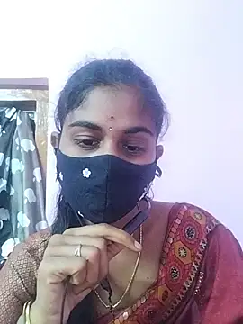 Snapshot of Tamil_Hot_RoyalQueen chatting on 01.14.26 Tamil Hot RoyalQueen online show from 01.14.26