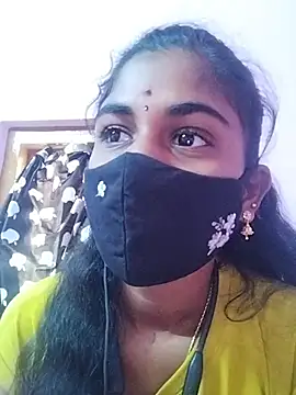 Snapshot of Tamil_Hot_RoyalQueen chatting on 01.15.26 Tamil Hot RoyalQueen online show from 01.15.26