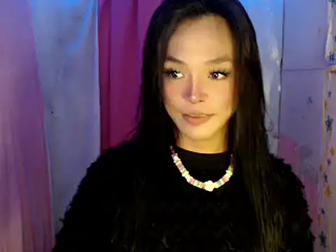 Snapshot of mariadeluxe chatting on 04.20.26 mariadeluxe online show from 04.20.26