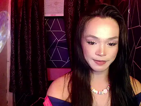 Snapshot of mariadeluxe chatting on 05.29.26 mariadeluxe online show from 05.29.26