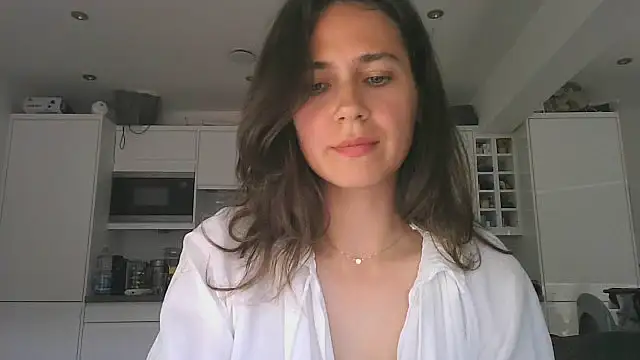 Luxyssa online show from 06.23.26