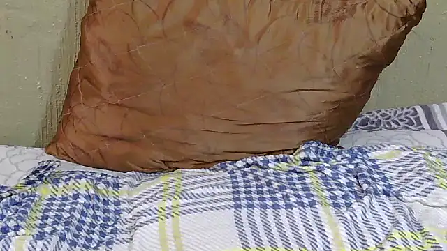 xxxChocolateBox online show from 02.06.26