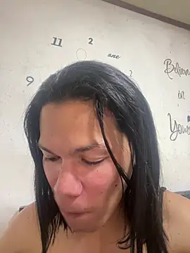 HugeAgatha online show from 03.26.26