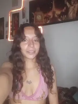 Snapshot of AlexxaAndRileyy chatting on 01.18.26 AlexxaAndRileyy online show from 01.18.26