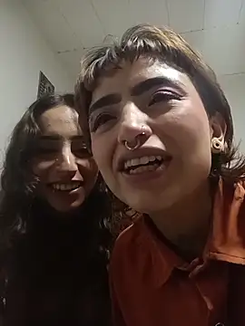 AlexxaAndRileyy online show from 04.18.26