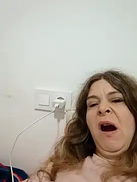 Didi2081 online show from 03.26.26